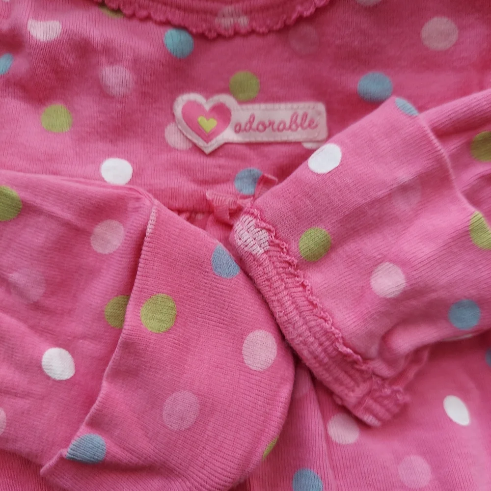 🎁 10/$25  Pink sleep dress with mitt hands,  0-3 months